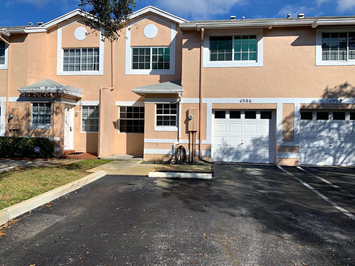 Cooper City, FL 33330,4986 SW 123rd TER 4986