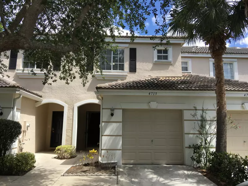 4715 Palmbrooke CIR, West Palm Beach, FL 33417