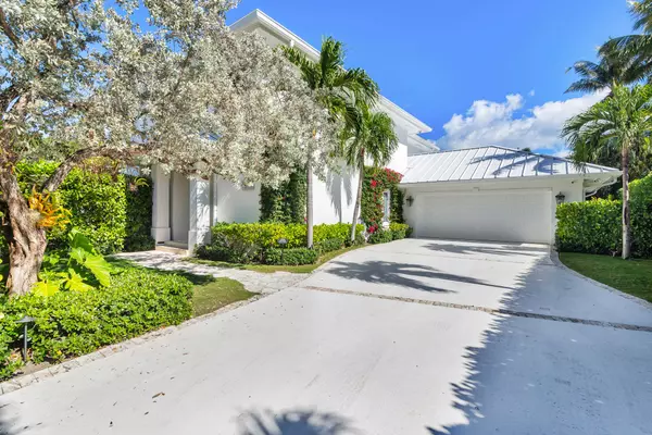 Lake Worth Beach, FL 33460,2614 Furman LN