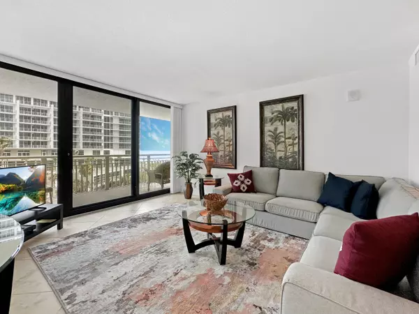 Singer Island, FL 33404,3000 N Ocean DR 6-B