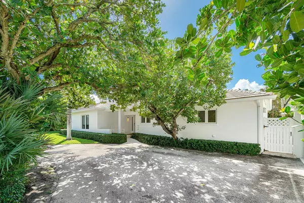 110 Seagate RD, Palm Beach, FL 33480