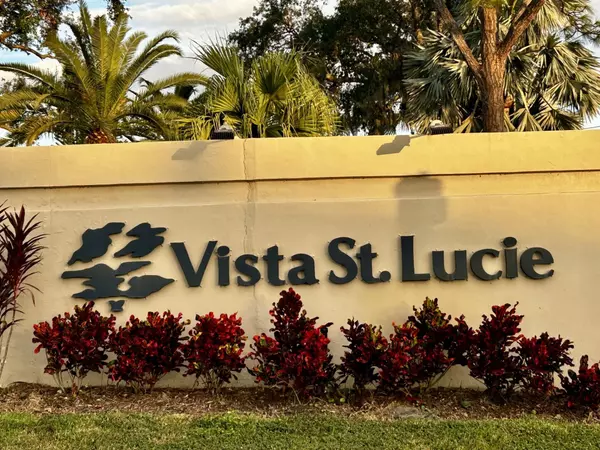 Port Saint Lucie, FL 34952,30 Lake Vista TRL 102