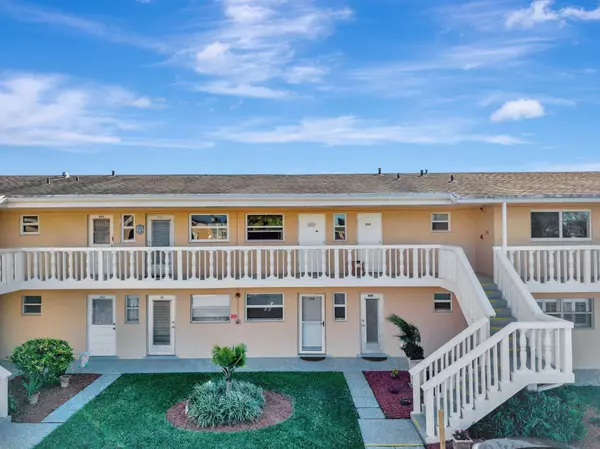 2151 NE 1st CT 204, Boynton Beach, FL 33435