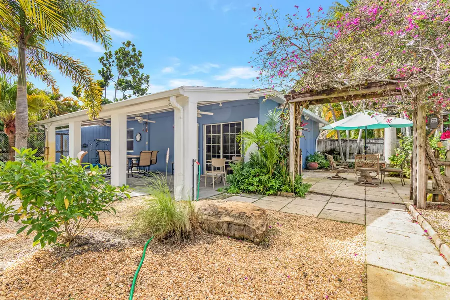 4268 Maurice DR Guest House, Delray Beach, FL 33446