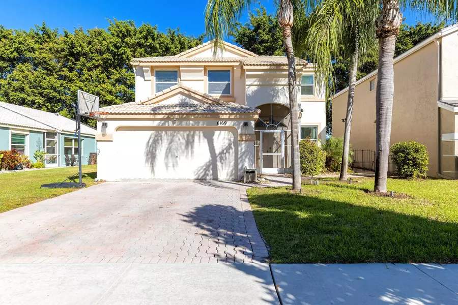 6169 Branchwood DR, Lake Worth, FL 33467