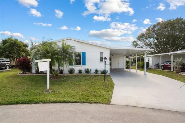 Port Saint Lucie, FL 34952,3821 Spatterdock LN