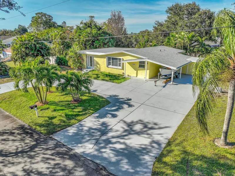 4229 SE Palmetto ST, Stuart, FL 34997