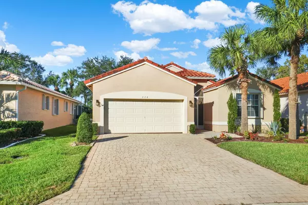 318 NW Toscane TRL, Port Saint Lucie, FL 34986