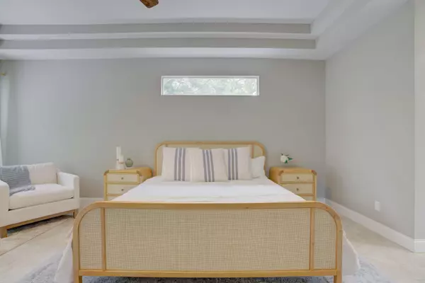 Jupiter, FL 33458,938 Marlin DR