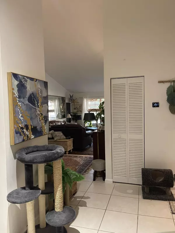 Boca Raton, FL 33431,463 Ashwood PL