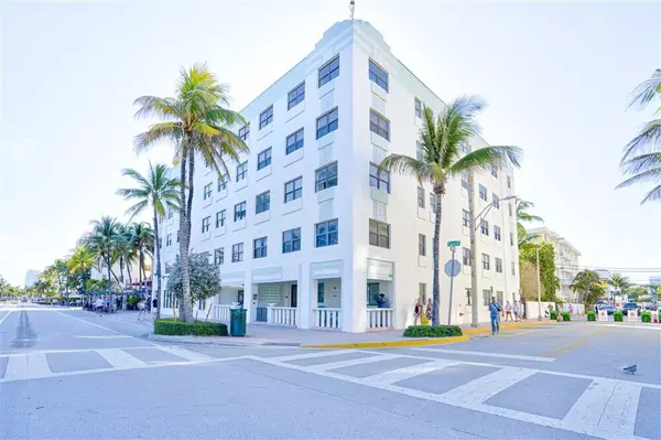 Miami Beach, FL 33139,1390 Ocean DR 202