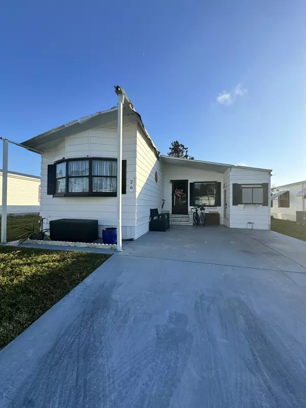 26 Villa Del Norte, Fort Pierce, FL 34951