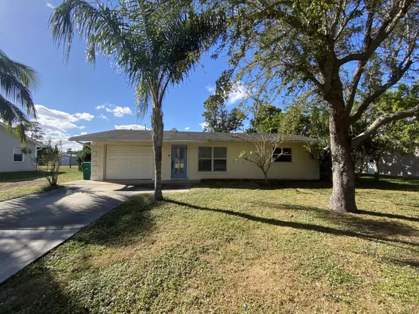 4711 Sunset BLVD, Fort Pierce, FL 34982