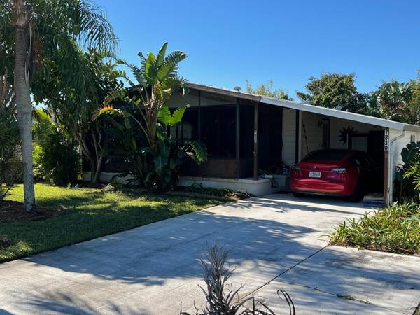 7830 SE Shenandoah DR, Hobe Sound, FL 33455