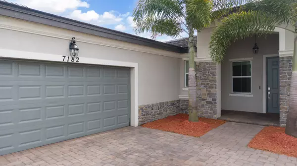 Port Saint Lucie, FL 34987,7182 NW Farnsworth CIR