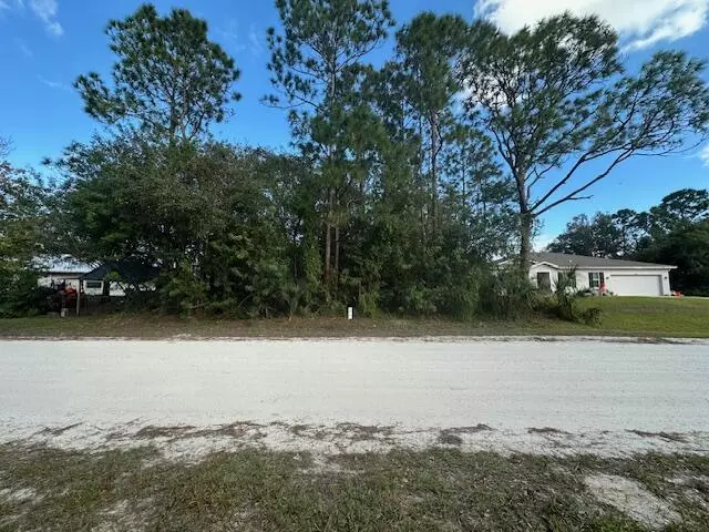 Vero Beach, FL 32967,8566 100th AVE