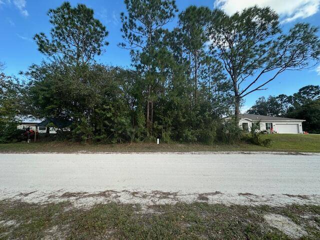 Vero Beach, FL 32967,8566 100th AVE