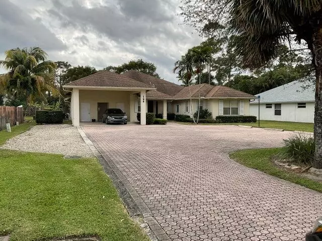 198 Sparrow A DR A, Royal Palm Beach, FL 33411