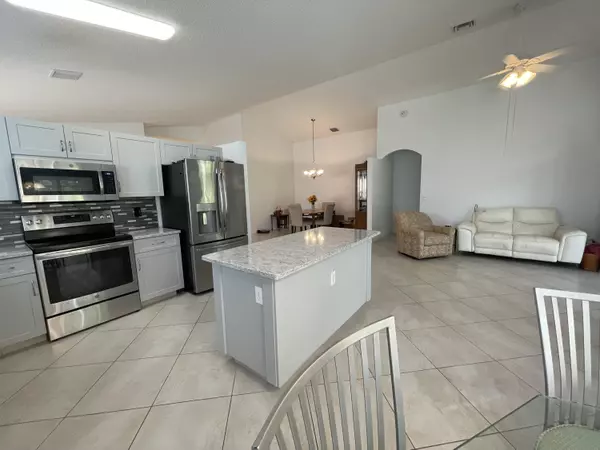 Boynton Beach, FL 33437,9564 Honeybell CIR