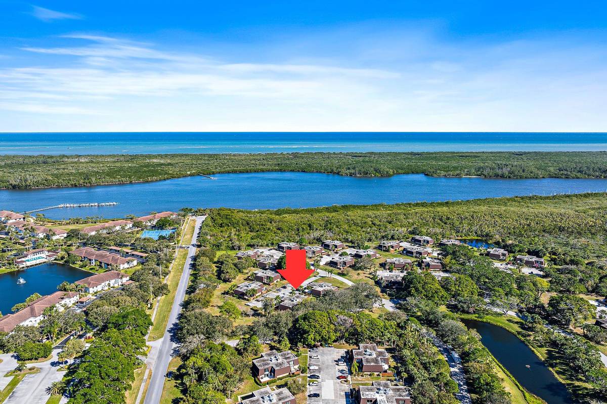 Stuart, FL 34997,6115 SE Riverboat DR 1039