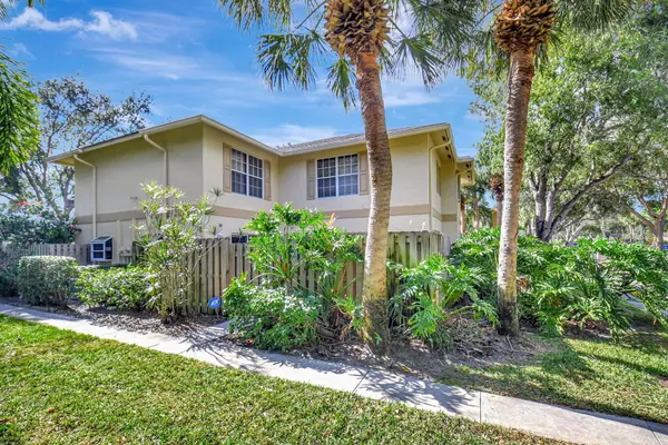 Delray Beach, FL 33445,2930 SW 22nd CIR 14c