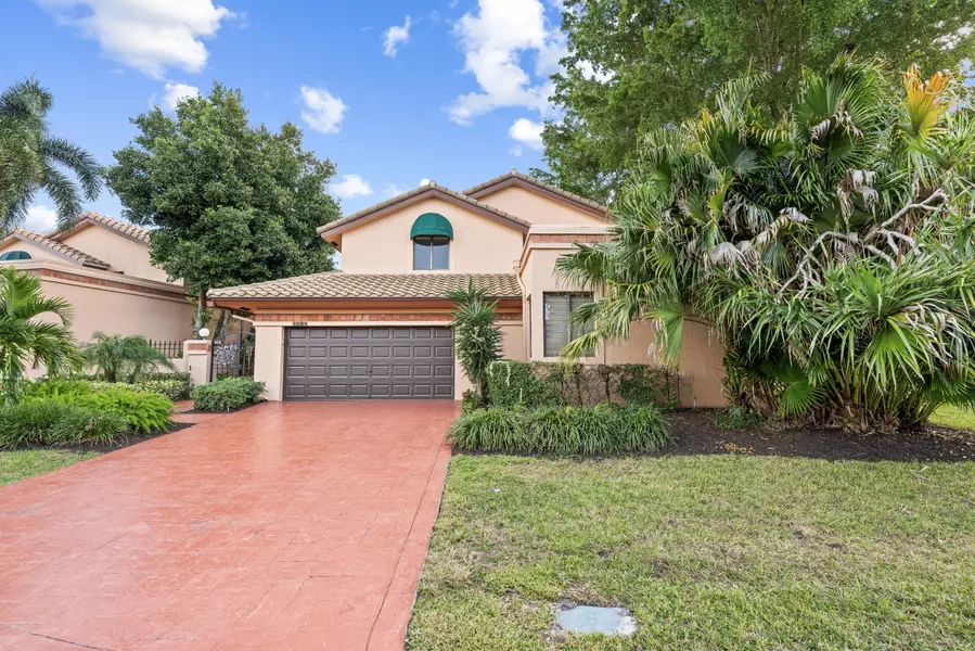 6574 Via Benita, Boca Raton, FL 33433