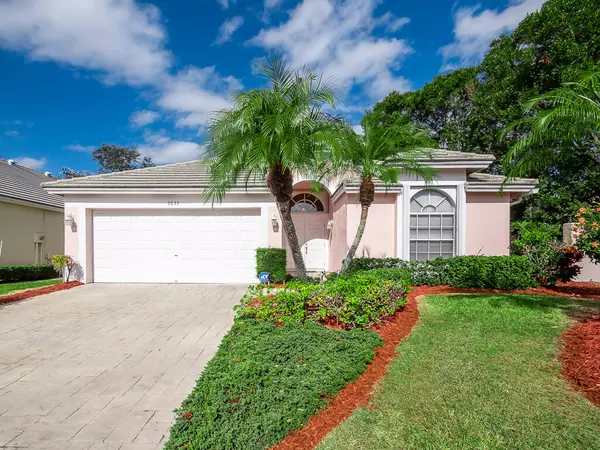 2033 Normandy CIR,  West Palm Beach,  FL 33409