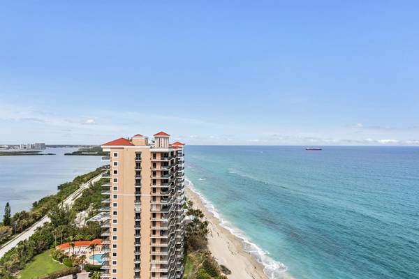 Riviera Beach, FL 33404,5080 N Ocean DR 22a