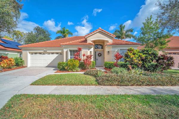 3005 Casa Rio CT, Riviera Beach, FL 33418