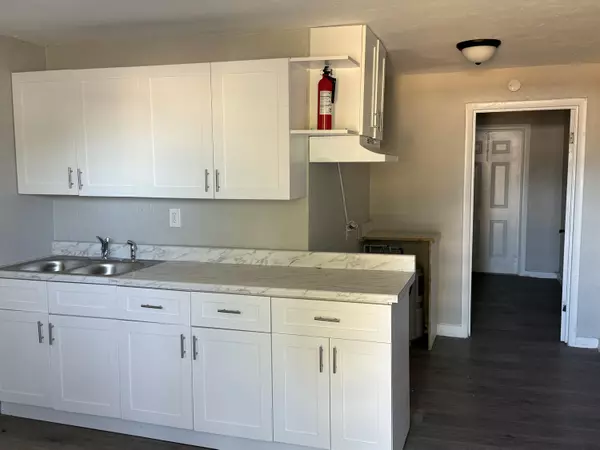 Belle Glade, FL 33430,656 SW Avenue C 1 PL 9