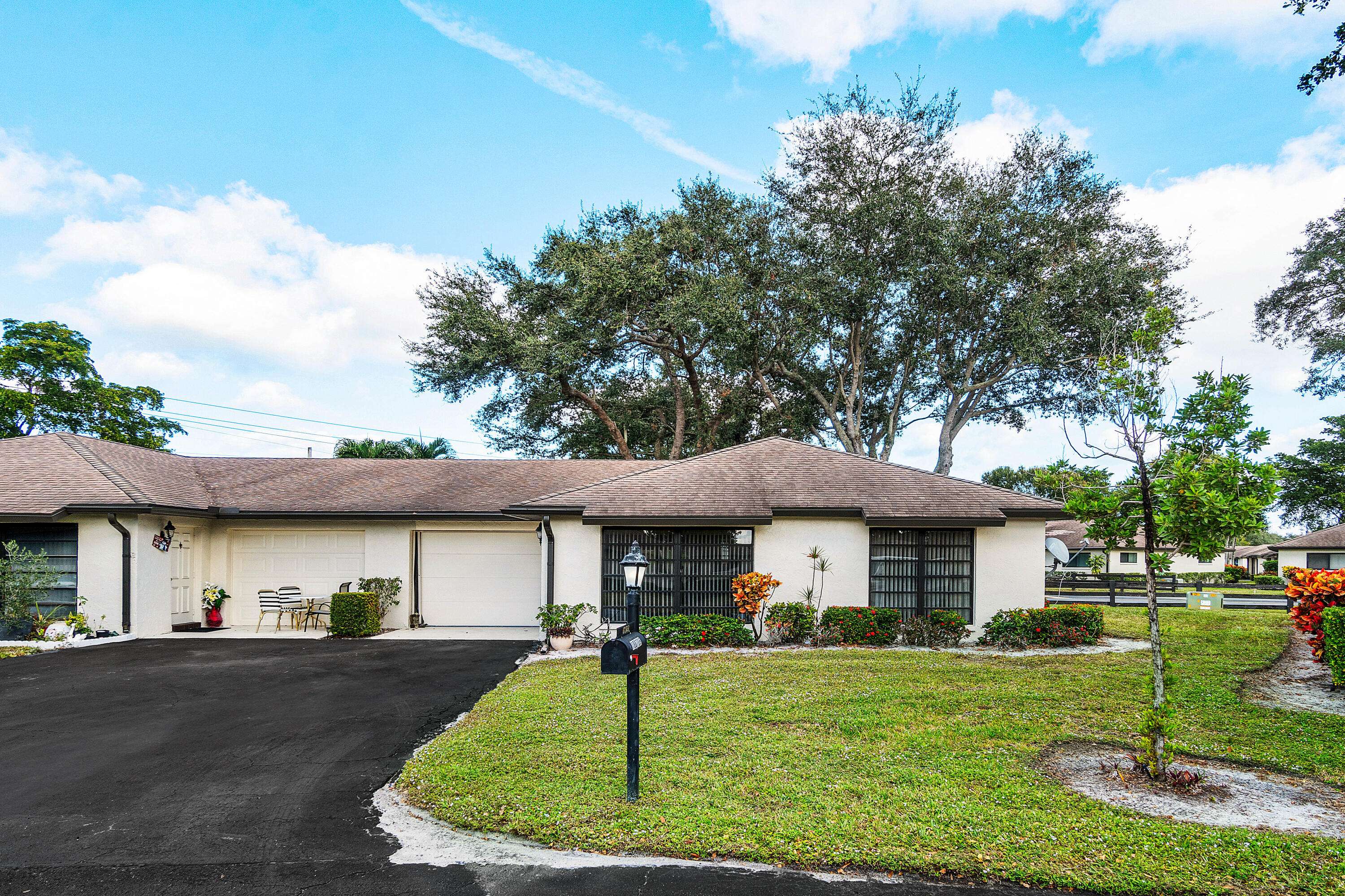 Boynton Beach, FL 33436,10070 Eaglewood RD B