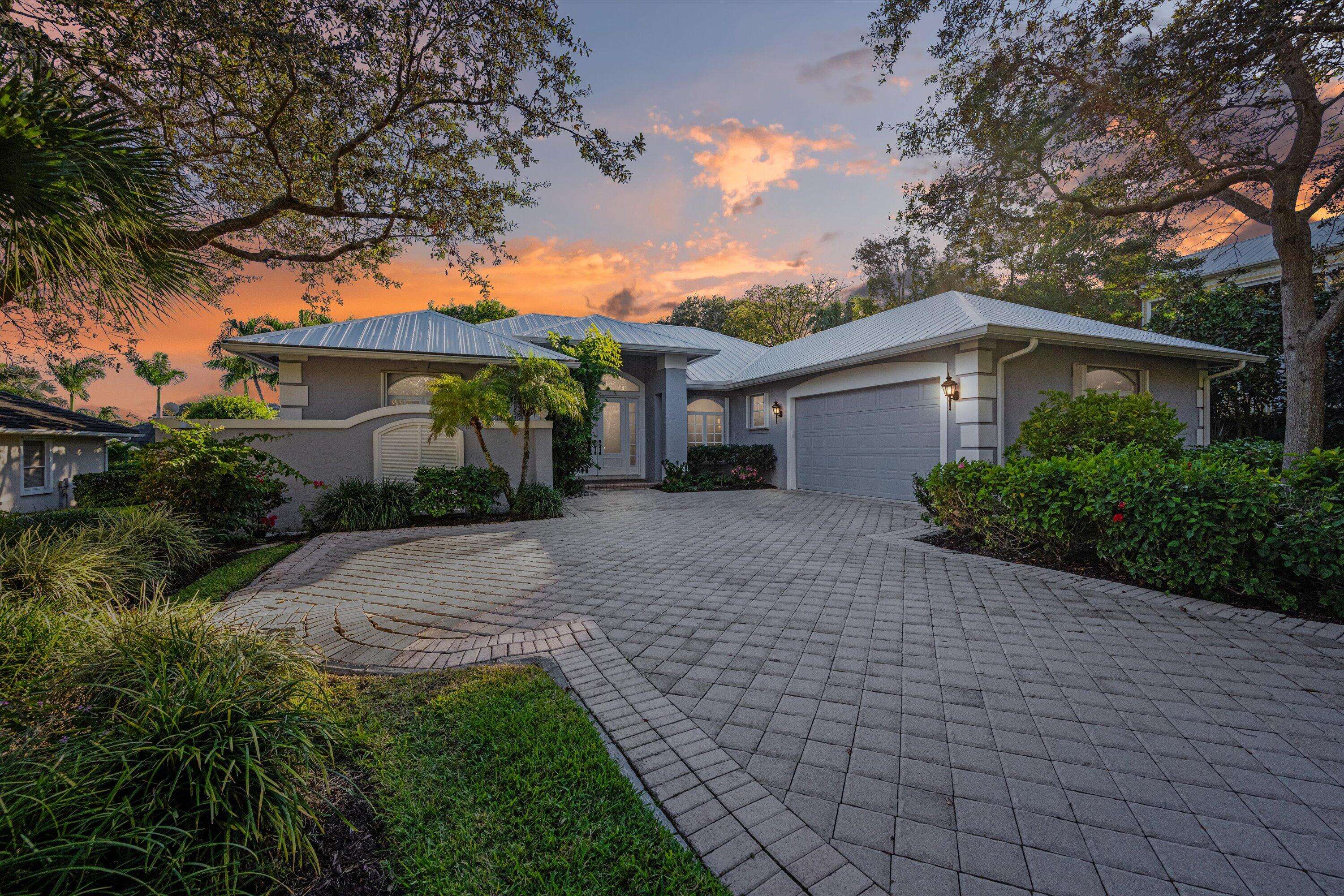2964 NE Sewalls Landing WAY, Jensen Beach, FL 34957