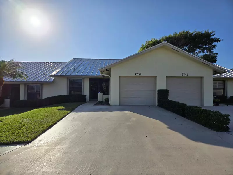 7739 SE Sugar Sand CIR, Hobe Sound, FL 33455