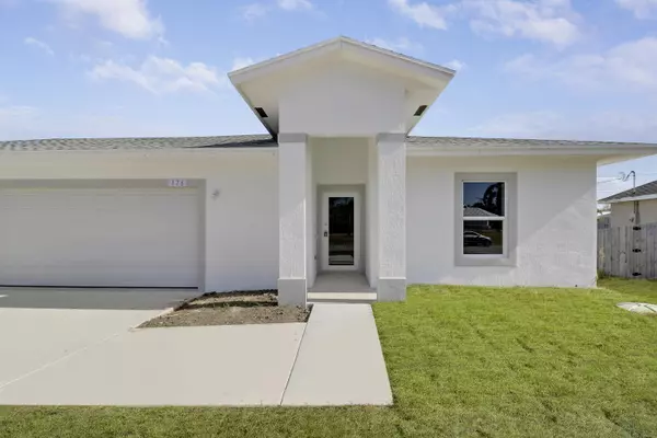 Port Saint Lucie, FL 34953,176 SW Klee CIR