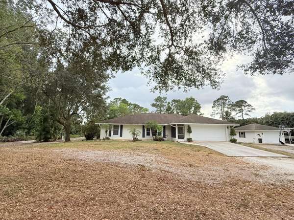 16744 E Prestwich, Loxahatchee, FL 33470