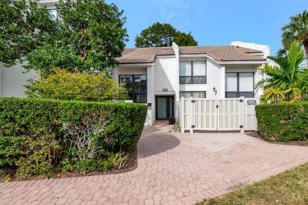 1006 Bridgewood PL 1006, Boca Raton, FL 33434