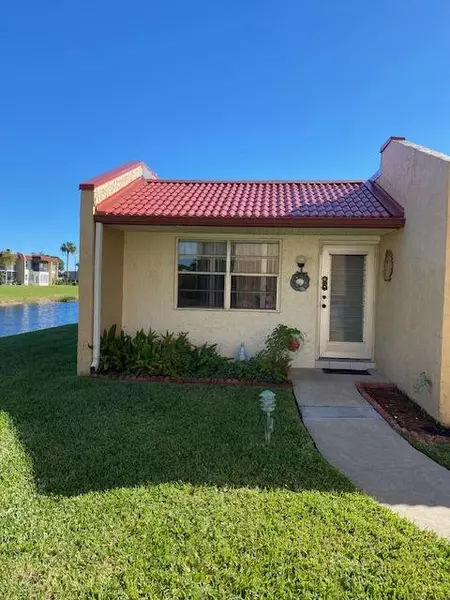 431 Lake Carol DR, West Palm Beach, FL 33411