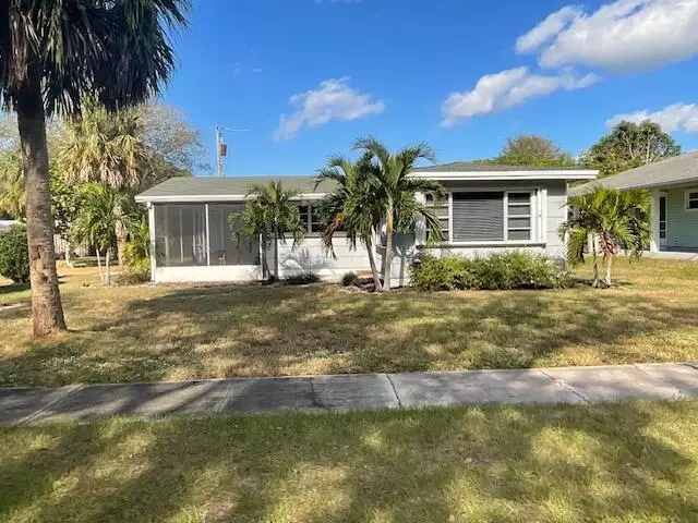 Hobe Sound, FL 33455,9053 SE Adonis ST