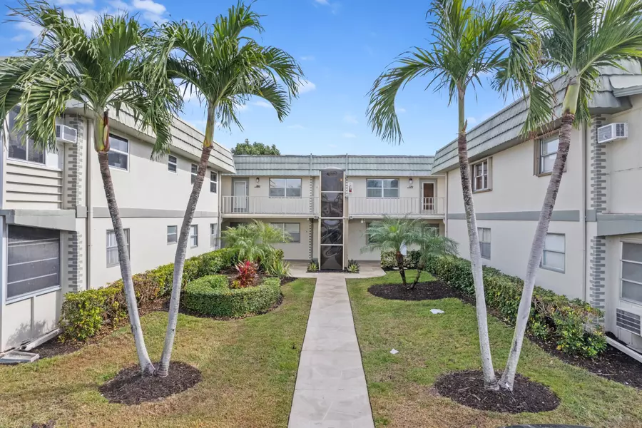 156 Monaco D, Delray Beach, FL 33446