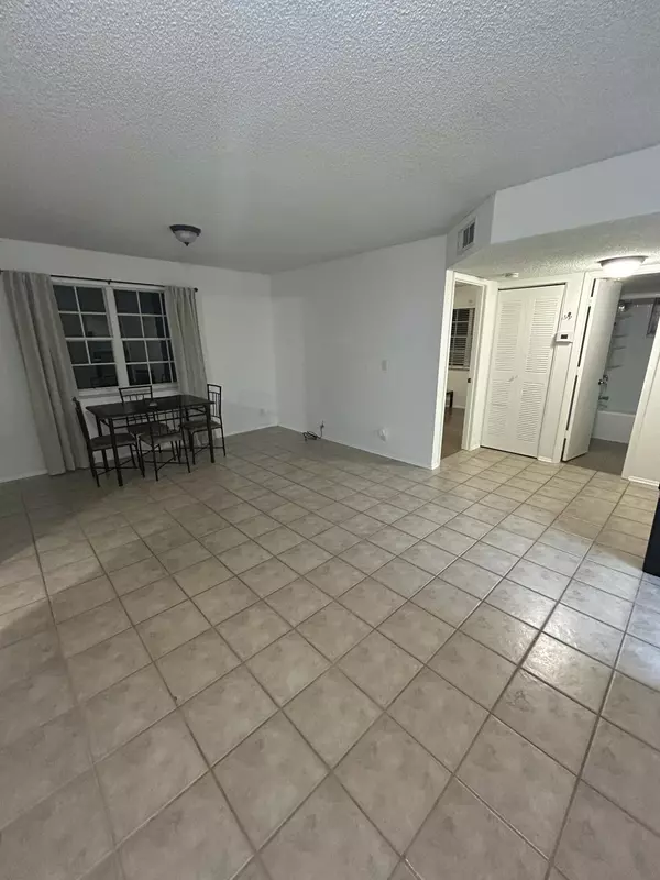 Port Saint Lucie, FL 34952,1514 SE Royal Green CIR 204