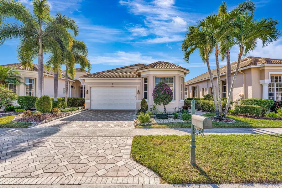 6807 Fairway Lakes DR, Boynton Beach, FL 33472