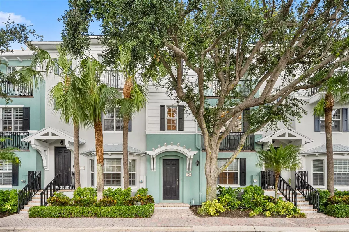 Delray Beach, FL 33483,376 W Mallory CIR
