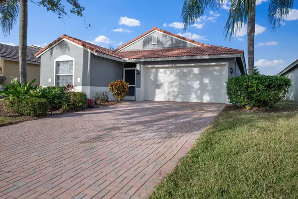 Port Saint Lucie, FL 34983,832 NW Greenwich CT