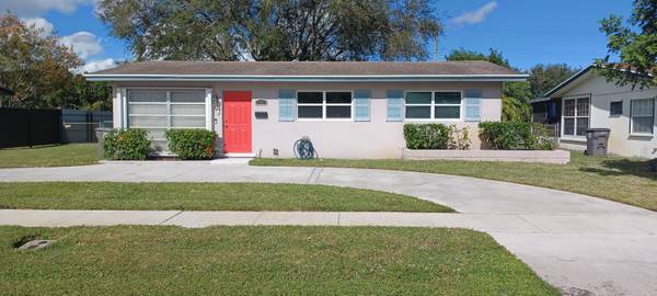 3151 Egremont DR, West Palm Beach, FL 33406