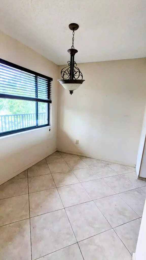 Tamarac, FL 33321,10664 W Clairmont CIR 305