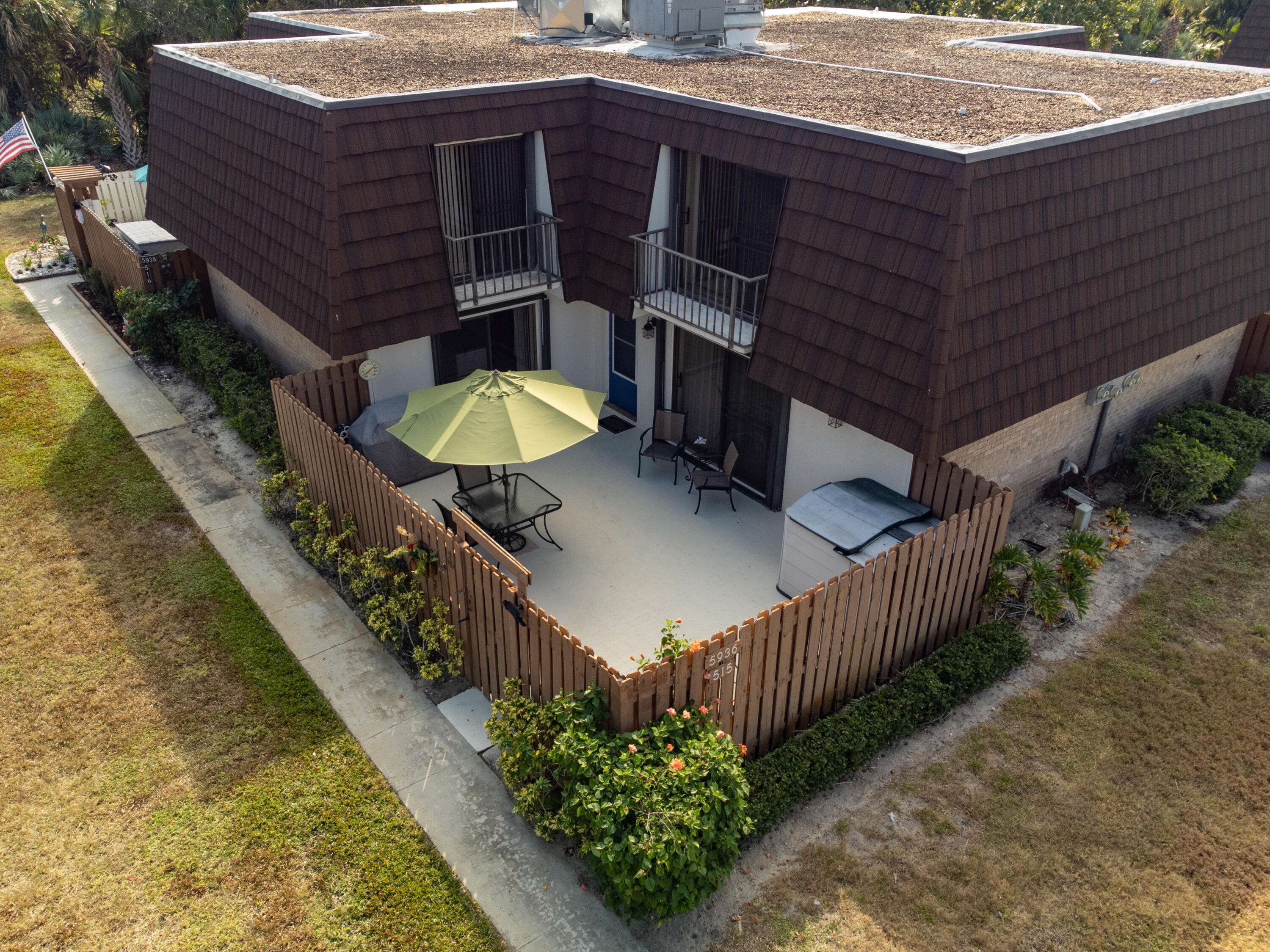Stuart, FL 34997,5936 SE Riverboat DR 515