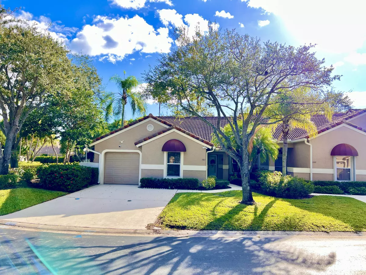 Palm Beach Gardens, FL 33418,101 Sabal Palm LN