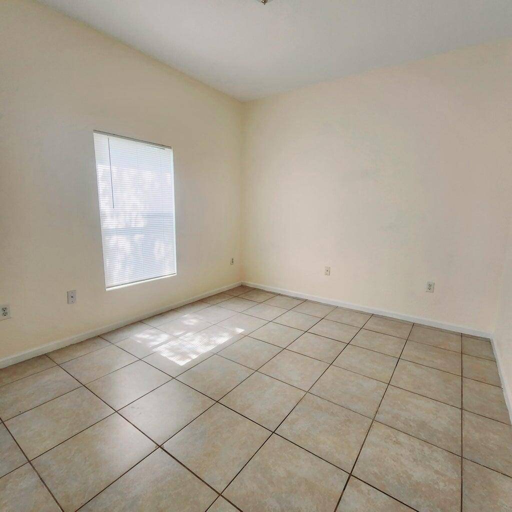 West Palm Beach, FL 33415,5961 Forest Hill BLVD 101
