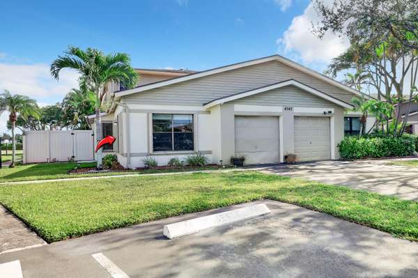 4347 Willow Pond RD A, West Palm Beach, FL 33417