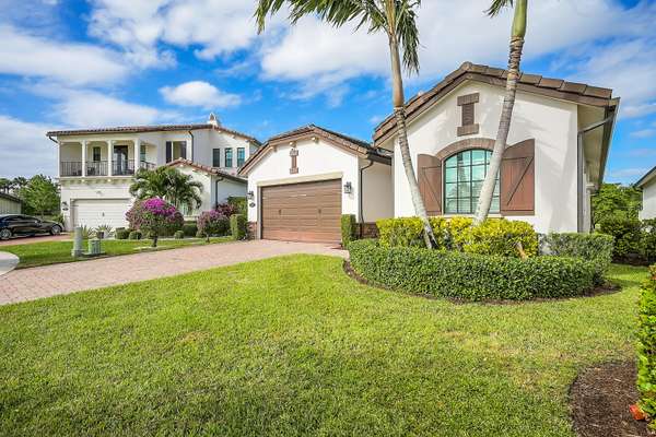 Boynton Beach, FL 33472,8259 Grand Prix LN